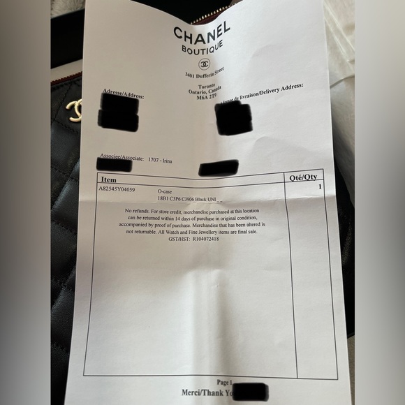 Chanel Quilted O-Case Medium - Picture 6 of 6